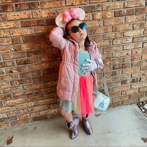 Bundle at a discount! Save on shipping!!! The more u buy the more I discount!